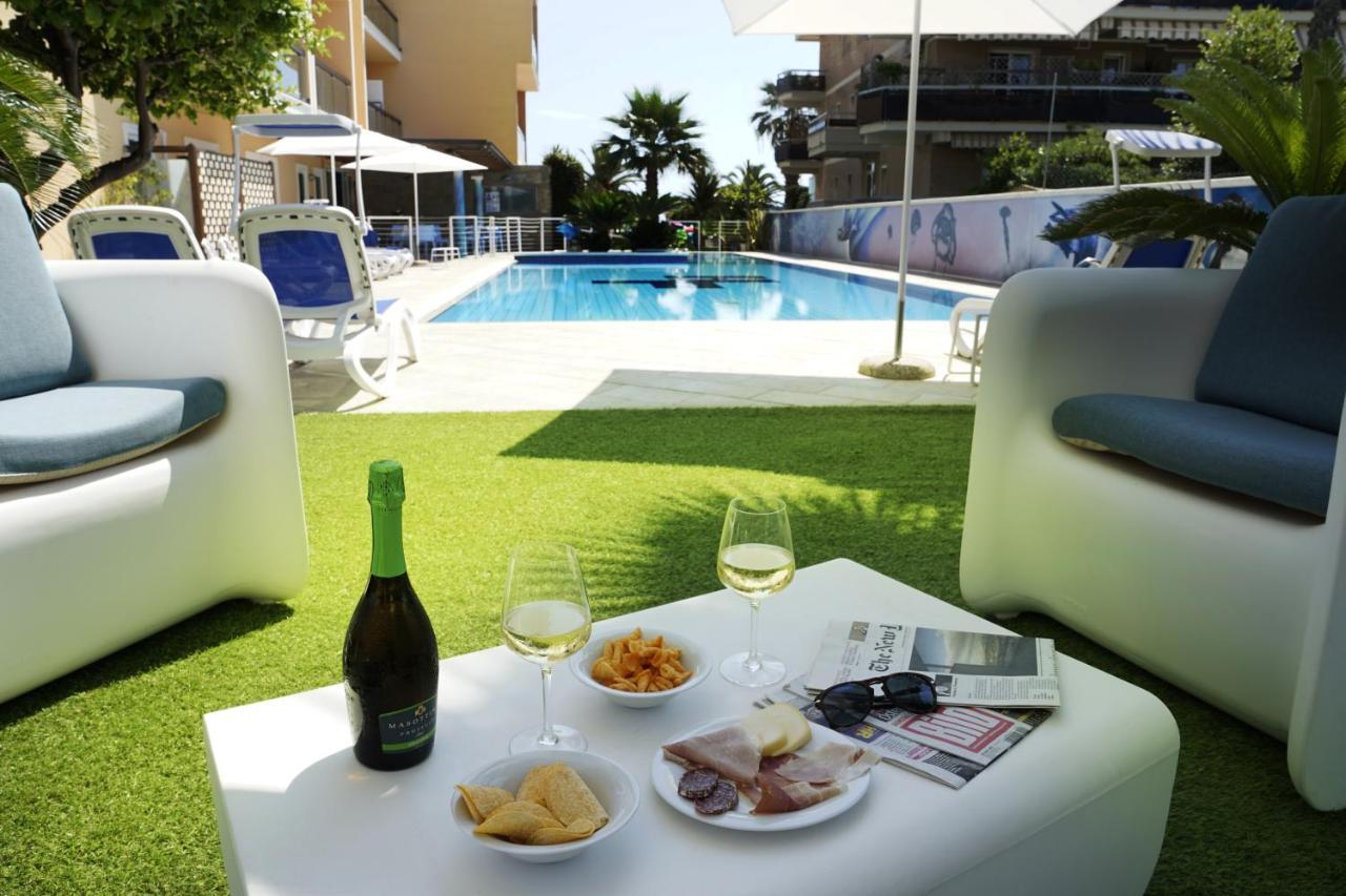 Hotel Paradiso Grottammare Eksteriør bilde