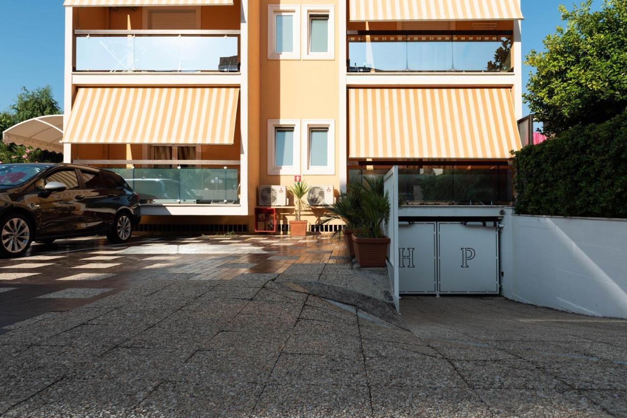 Hotel Paradiso Grottammare Eksteriør bilde