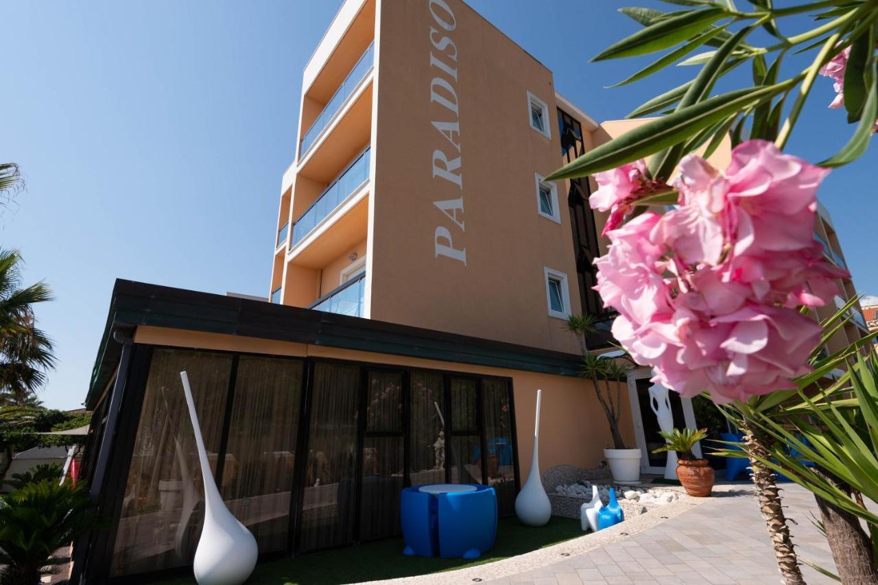 Hotel Paradiso Grottammare Eksteriør bilde